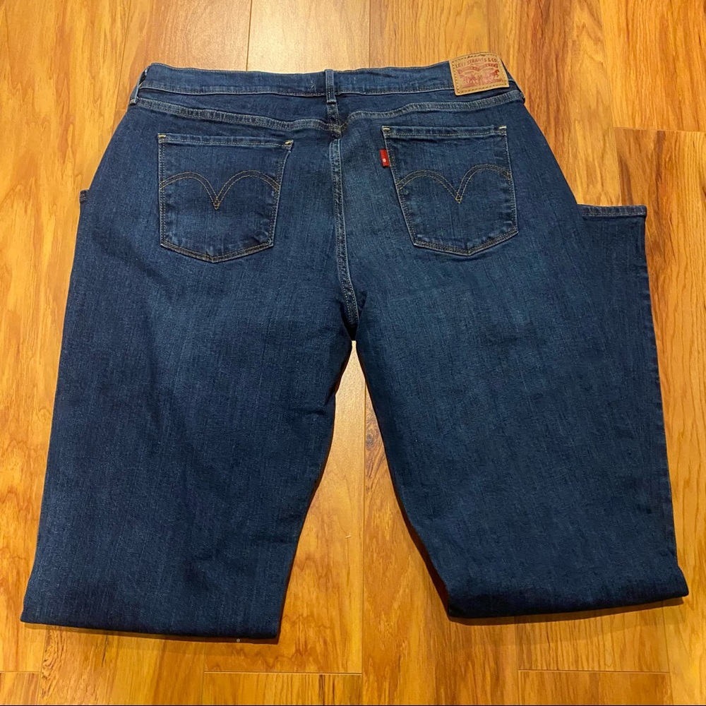 LEVI’S 505 Straight Jean - Picture 4 of 9